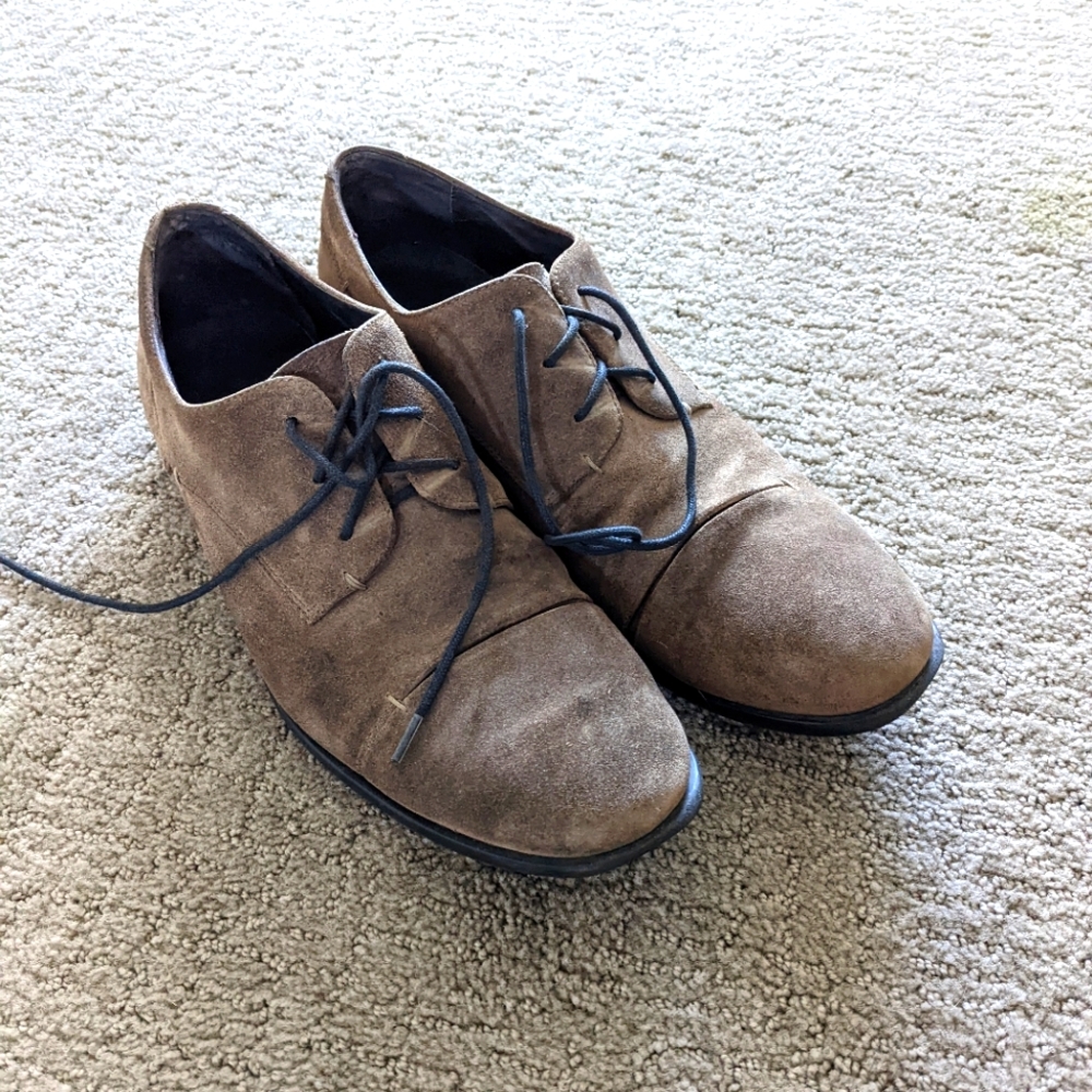 Jonathan Varvatos Suede Derby Shoes
